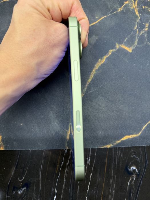 Iphone 17, 256 GB, зеленый