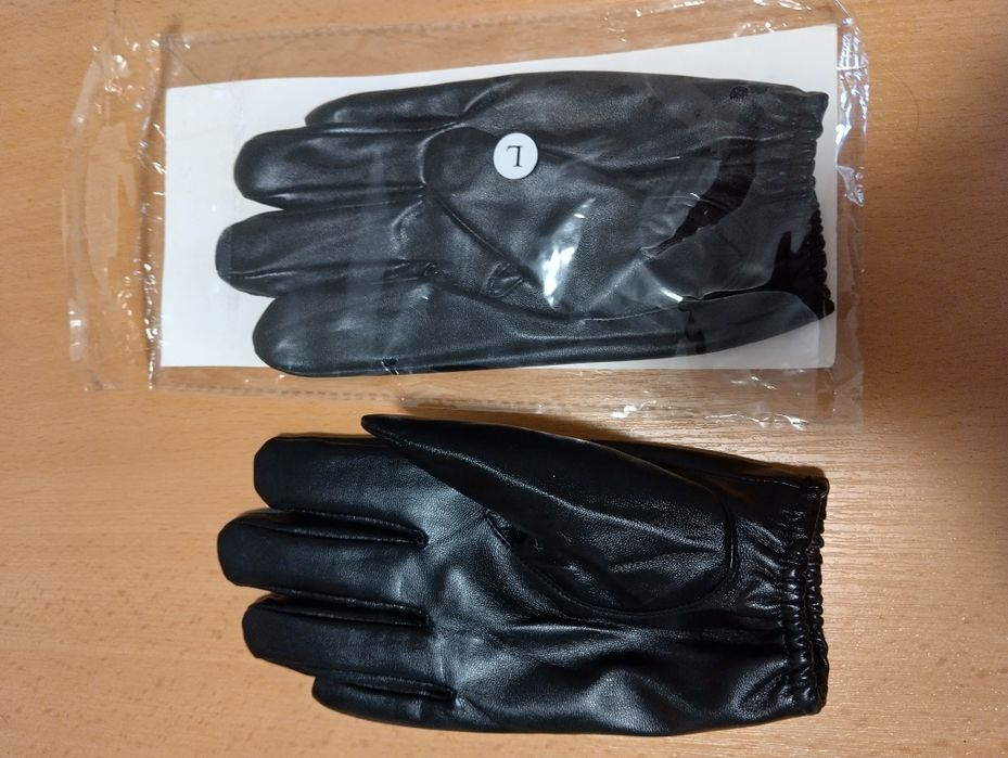 Топли мъжки ръкавици на промо цена.