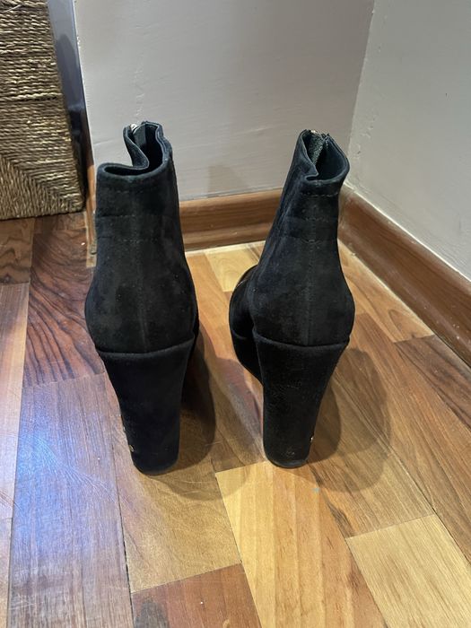 Италиански боти естествен велур Galliano