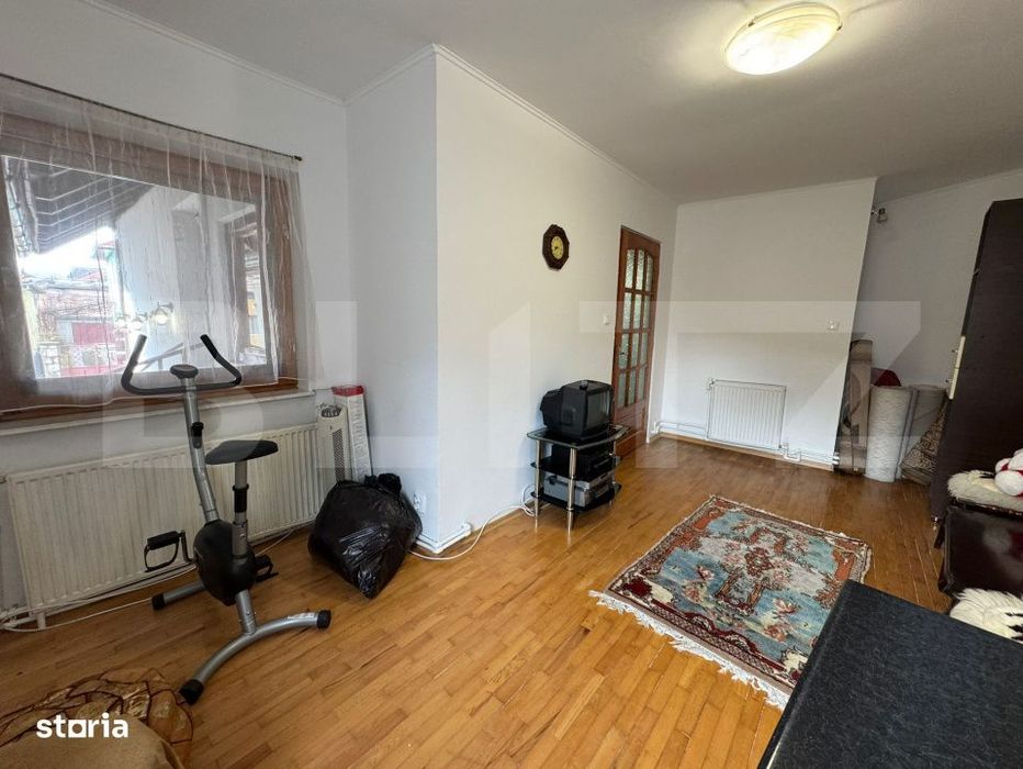 Casa cu 4 camere in Hunedoara