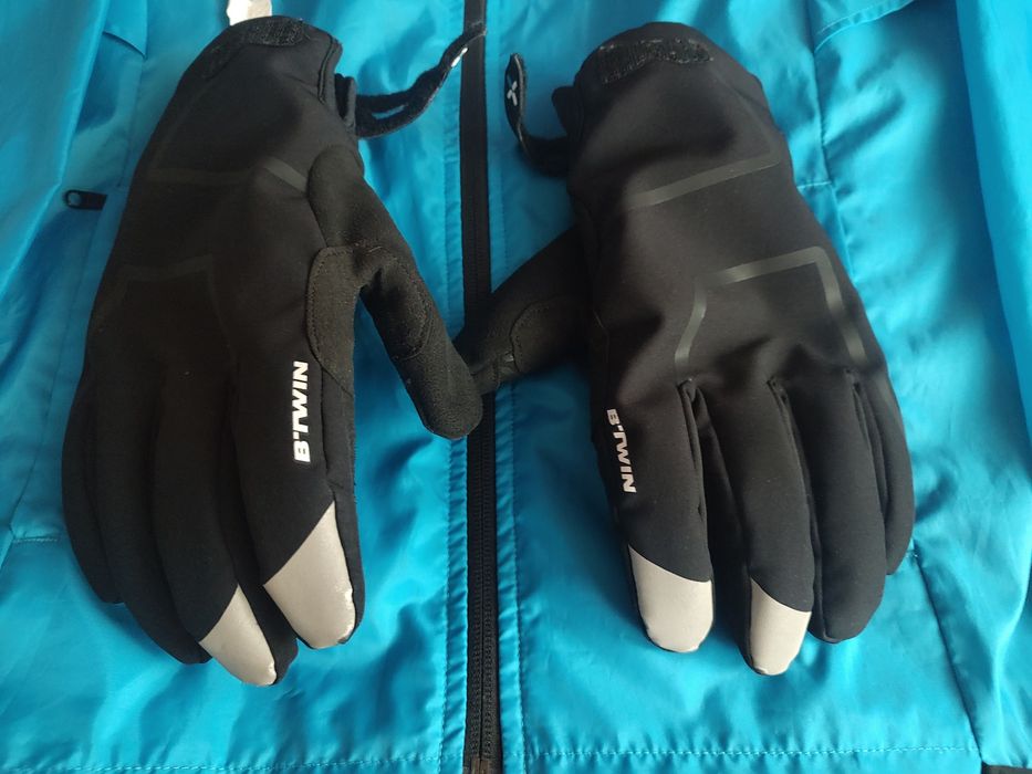 Mănuși iarnă BTWIN (Decathlon) – groase, călduroase, touch screen