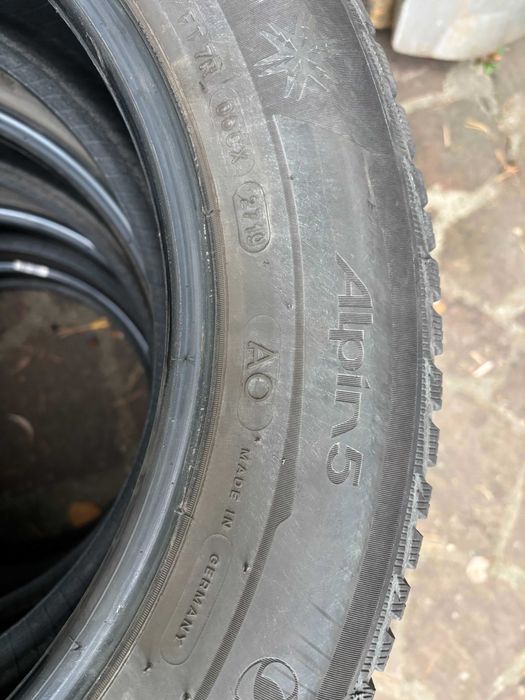 Продавам 4 зимни гуми Michelin Alpin5 205/60 R16