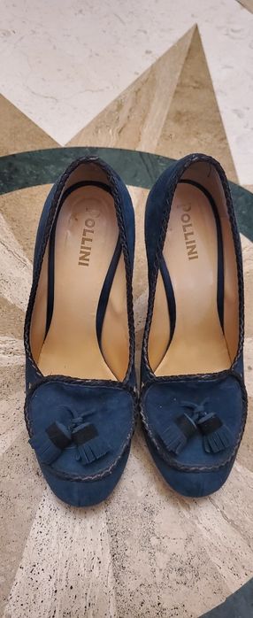 Велурени обувки Pollini