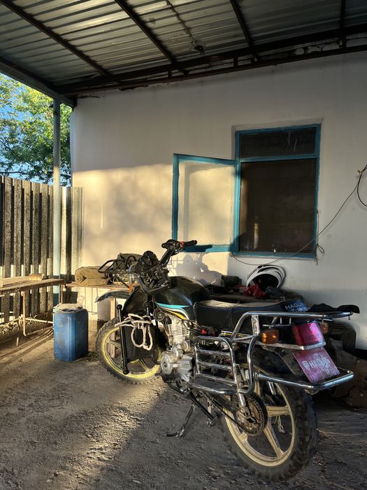 Продам мото классика HAOJIN 200cc