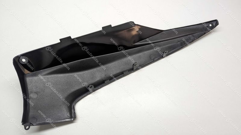 НОВО Пластмаси Ямаха Т-мах Yamaha T-max