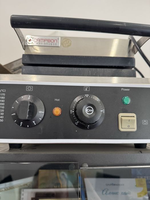 Продам вафельницу