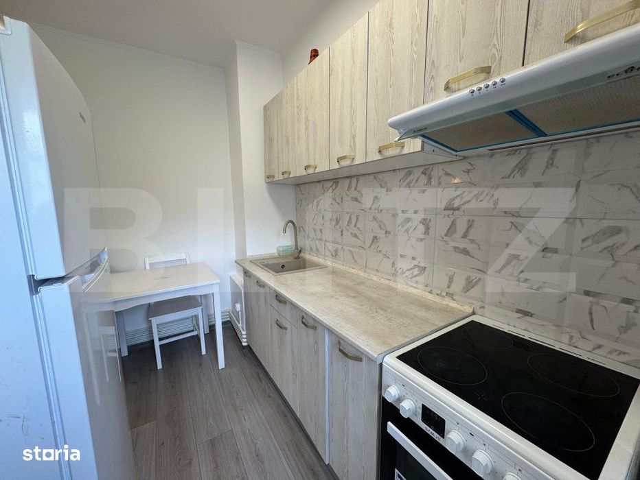 Garsoniera de inchiriat, 38 mp, open space, centrala proprie, Calea Bu