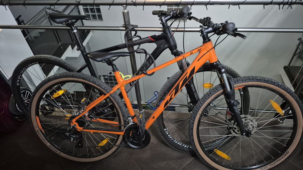Vand bicicleta ktm /ghost/cube