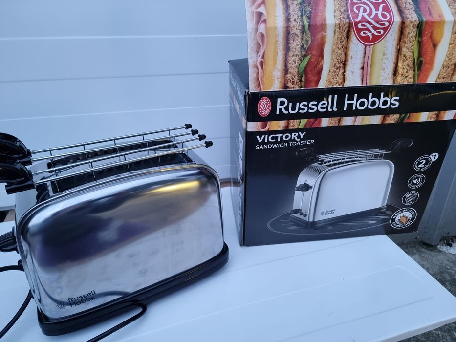 Prajitor paine russell hobbs victory