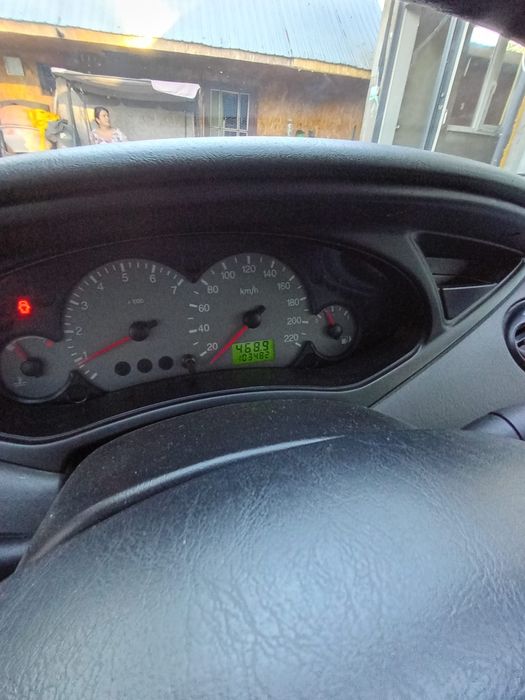 Vand Ford Focus 2003