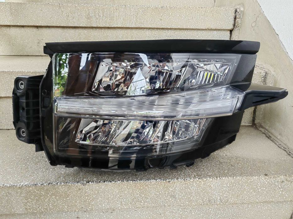 Фарове Renault Range T Evo FULL LED/Фар Renault Range T-EVO Оригинални