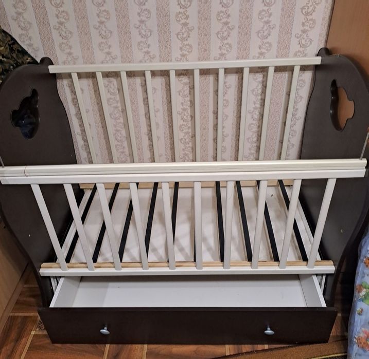 Продам детскую кровать