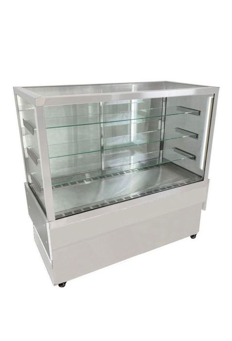 Продается оборудование и мебель