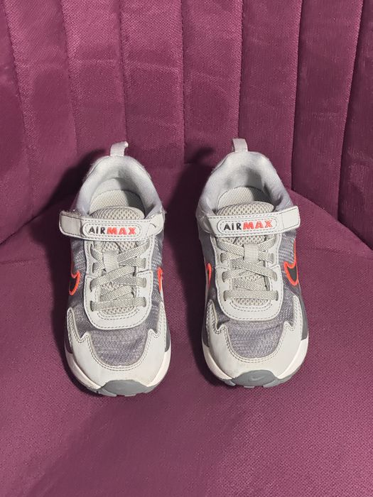 Детски маратонки nike airmax
