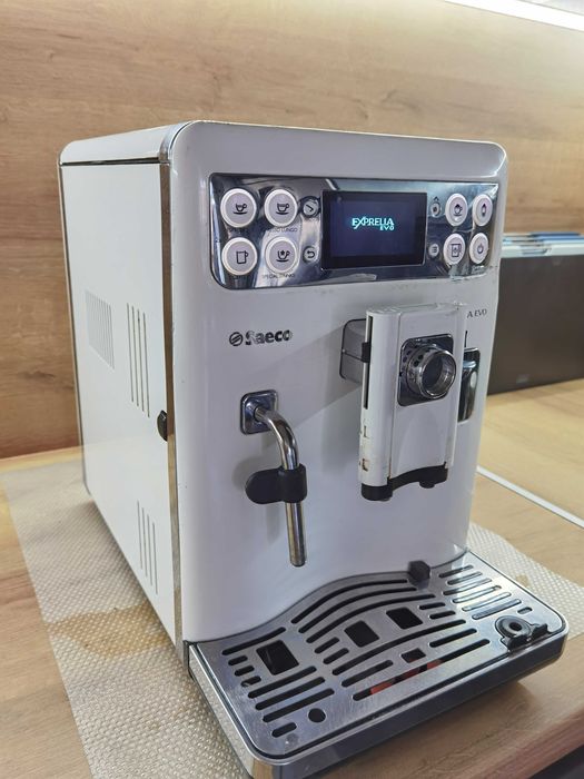 Saeco Exprelia EVO - внос от Германия , бяла перла