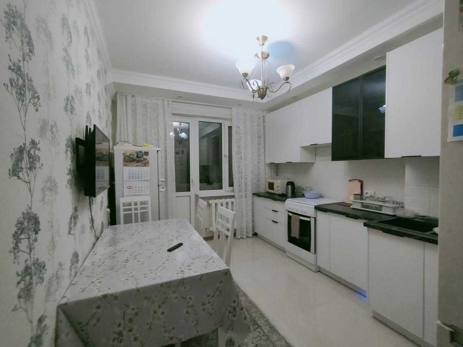 Продаю 3-х комн. квартиру в Астане