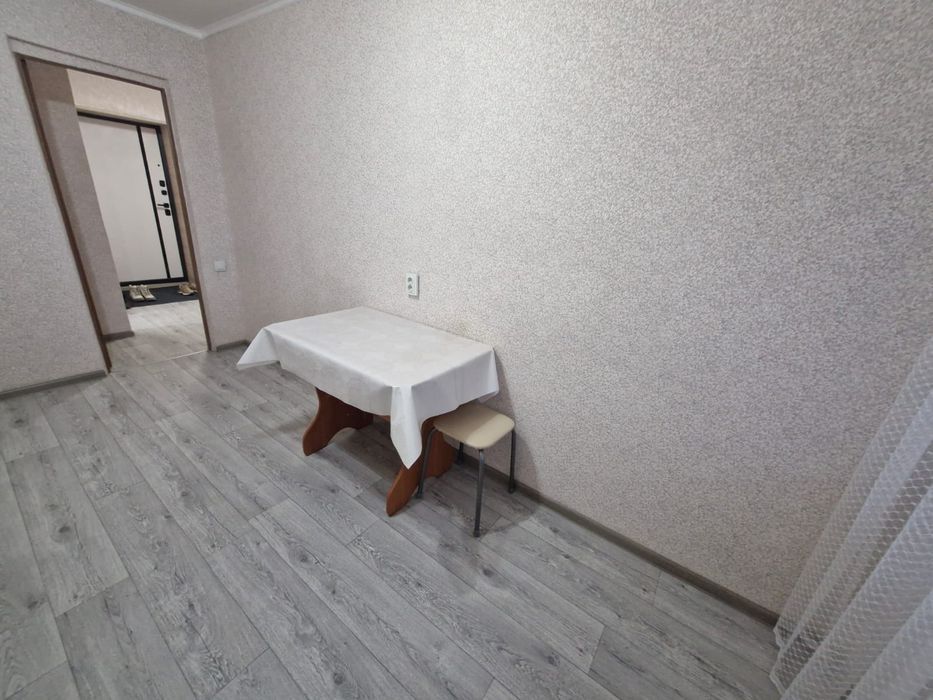 Сдаётся 1ком квартира р-он Бензострой.