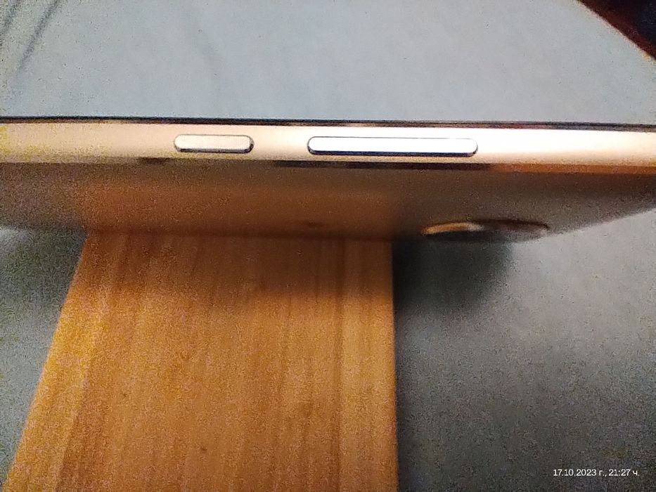 Продавам motorola XT 1793