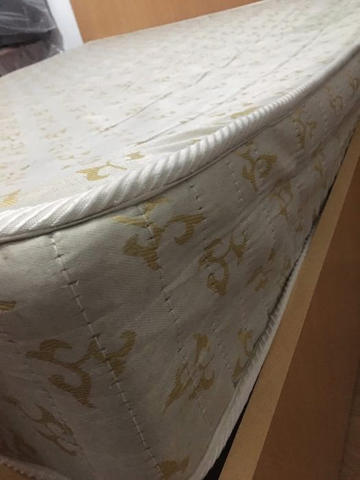 Saltea pat 160x200
