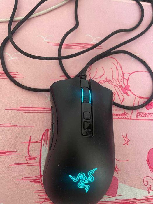 продам срочно игровую мышку Razer Deathadder v2