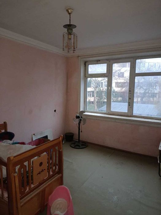 3х комнатная квартира на 2 этаже, без ремонта, Саттепо