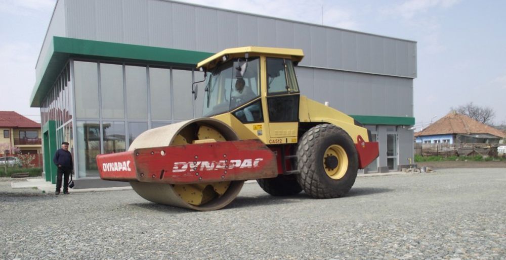 Inchiriez Cilindru Compactor Autogreder Buldozer Excavator 35tone