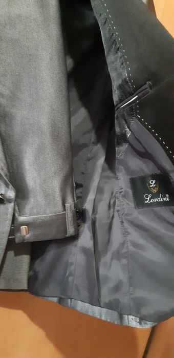 Классический детский костюм