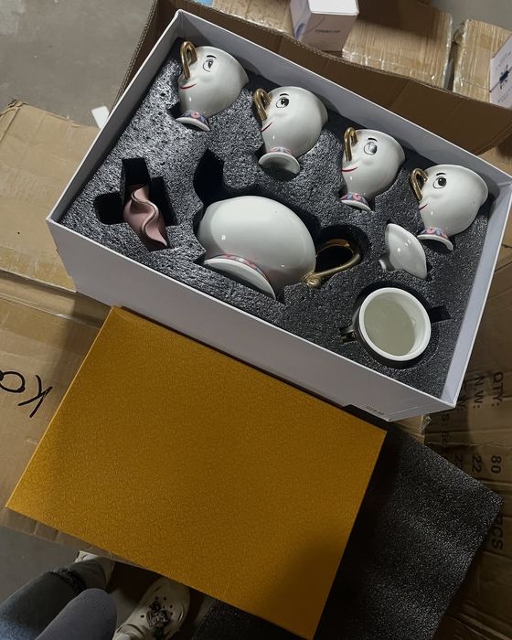 Кофейный сервиз "Красавица и Чудовище", 6 предметов, белый