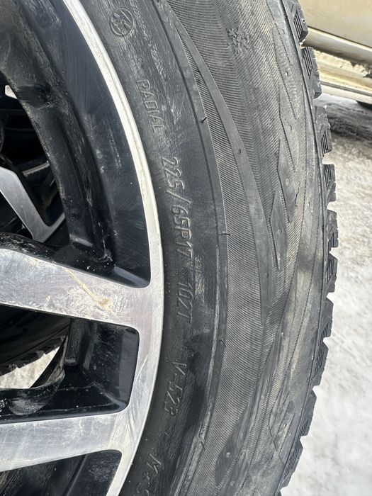 Продам 17 диски с резиной