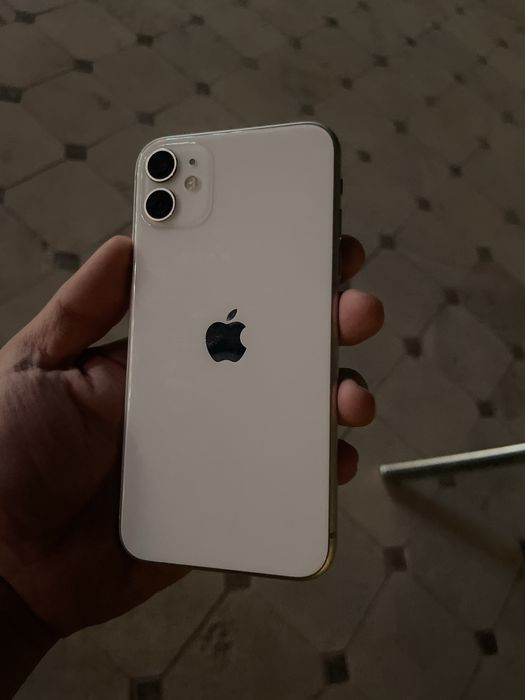 Iphone 11sroʻshni sotlodi