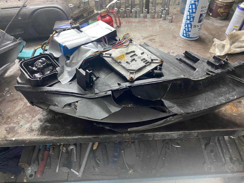 Предни Фарове BMW Е70 X5