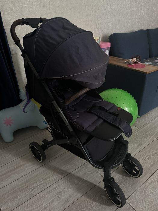 Продается  коляска