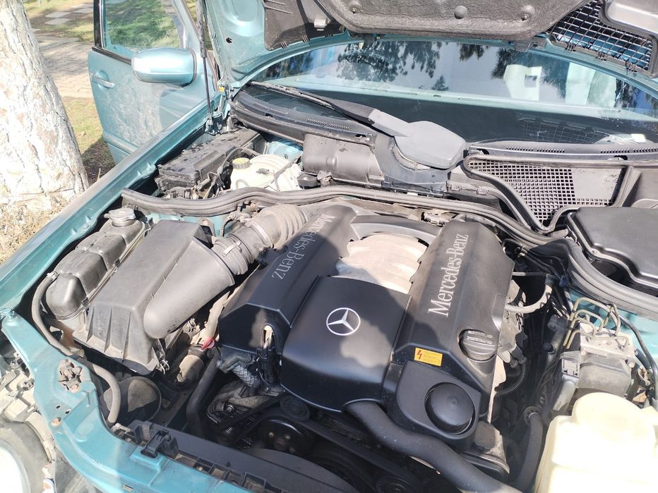 MERCEDES-BENZ E-Class 2001 — imagine 4