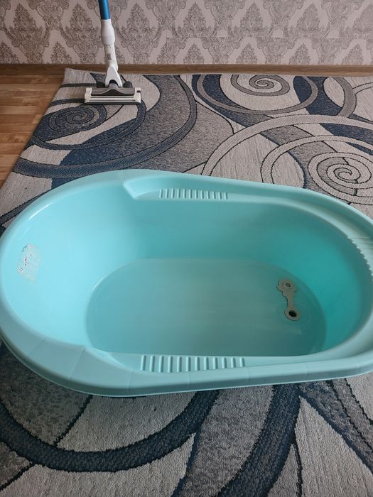 Продам детскую ванночку