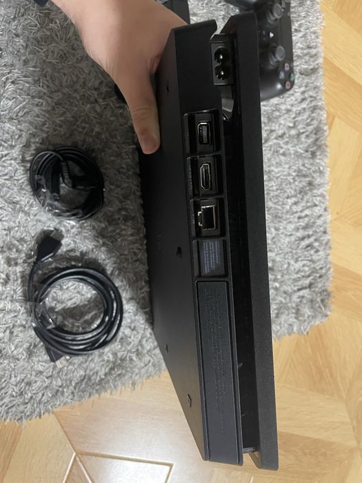 PlayStation 4 Slim