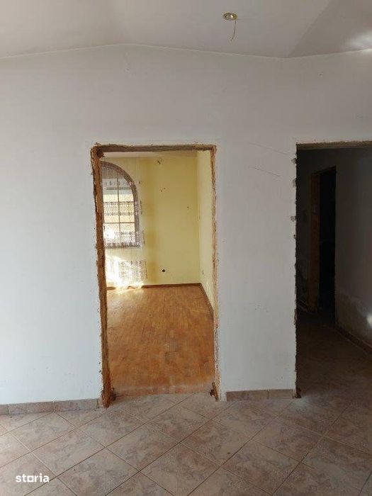 Costesti Valcea, Casa P+M Si Teren 1,380 Mp