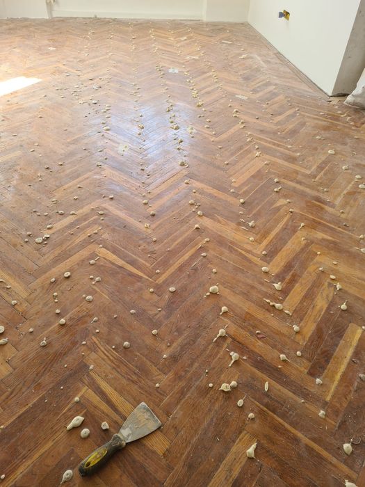 Rașchetat și reconditionat parchet masiv Montaj parchet de orice fel