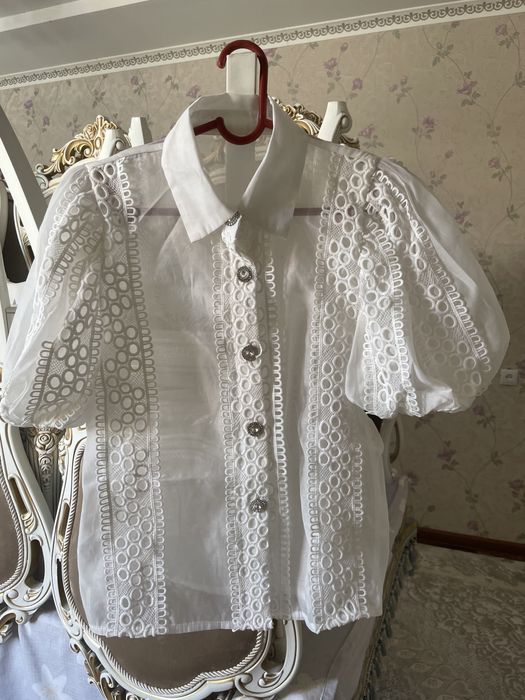 Платья, кофта в хорошем состоянии