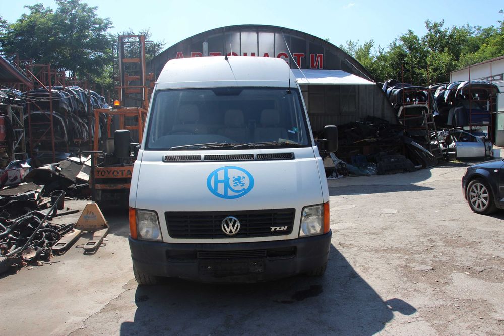 Фолксваген ЛТ 28-35 II 2.5 D, 2000 г. без двигател - само за части