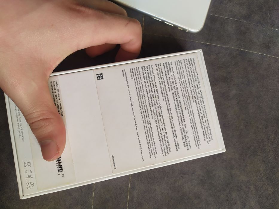 Iphone 11 128gb ideal