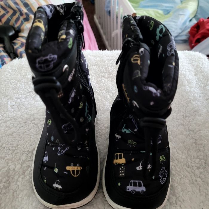 Детски ботуши ( апрески)