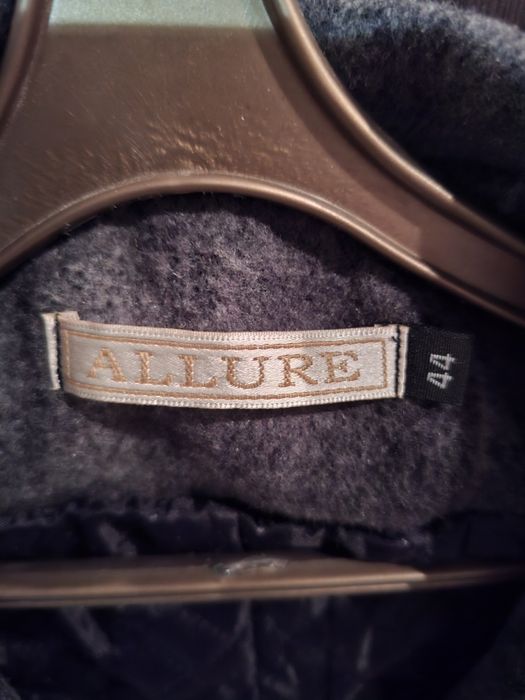 Пальто женское продам