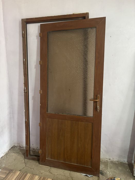 Пластик Есык жагдайы жаксв