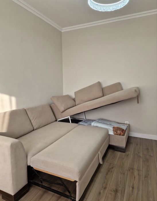 Диван б/у хорошее состояние