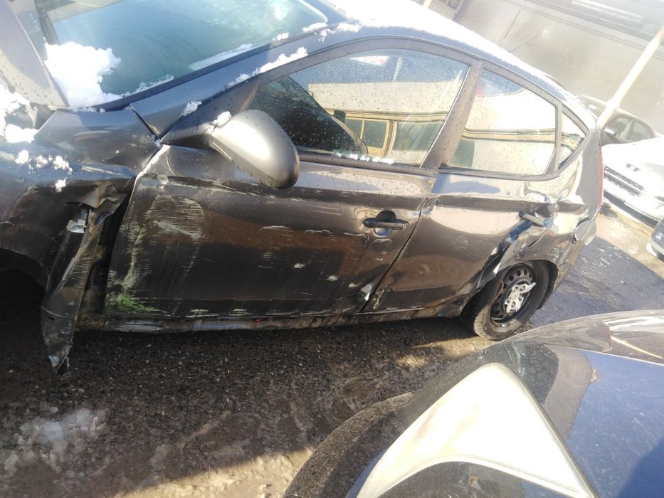 Хюндай i30 16 crdi 90ps