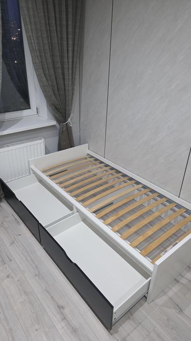 Продам кровать IKEA