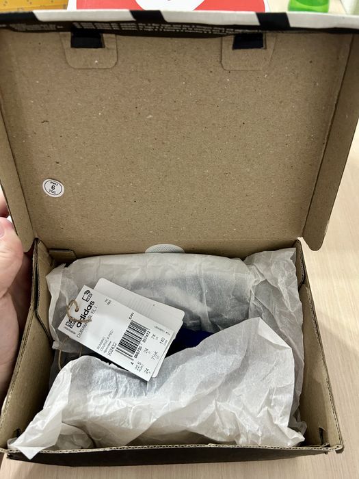 Кроссовки Adidas