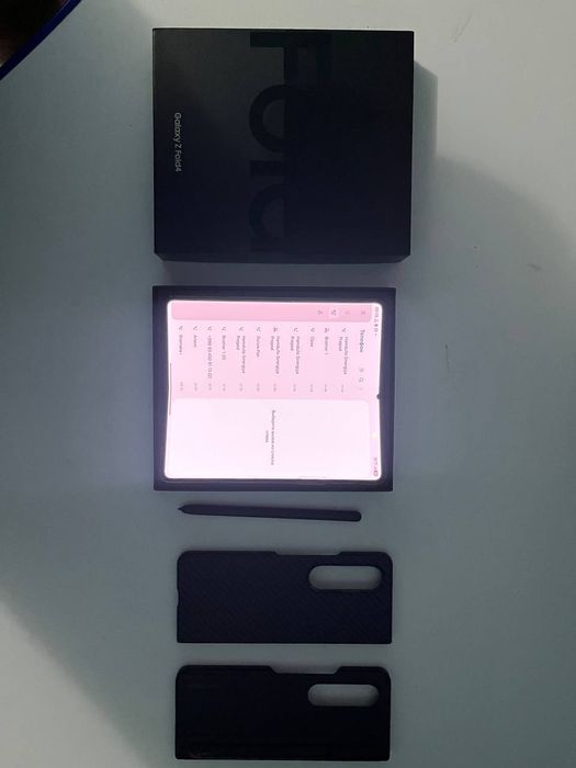 Samsung z fold 4