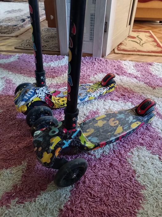 Продаю детский самокат