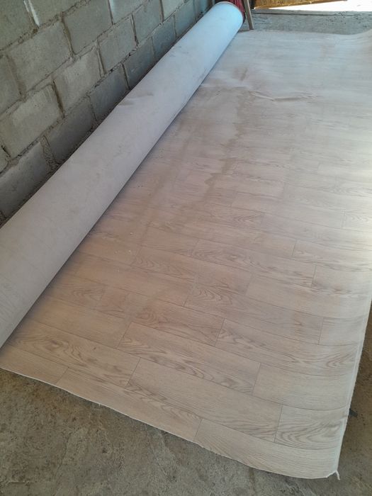 Продам линолеум хороши состояние